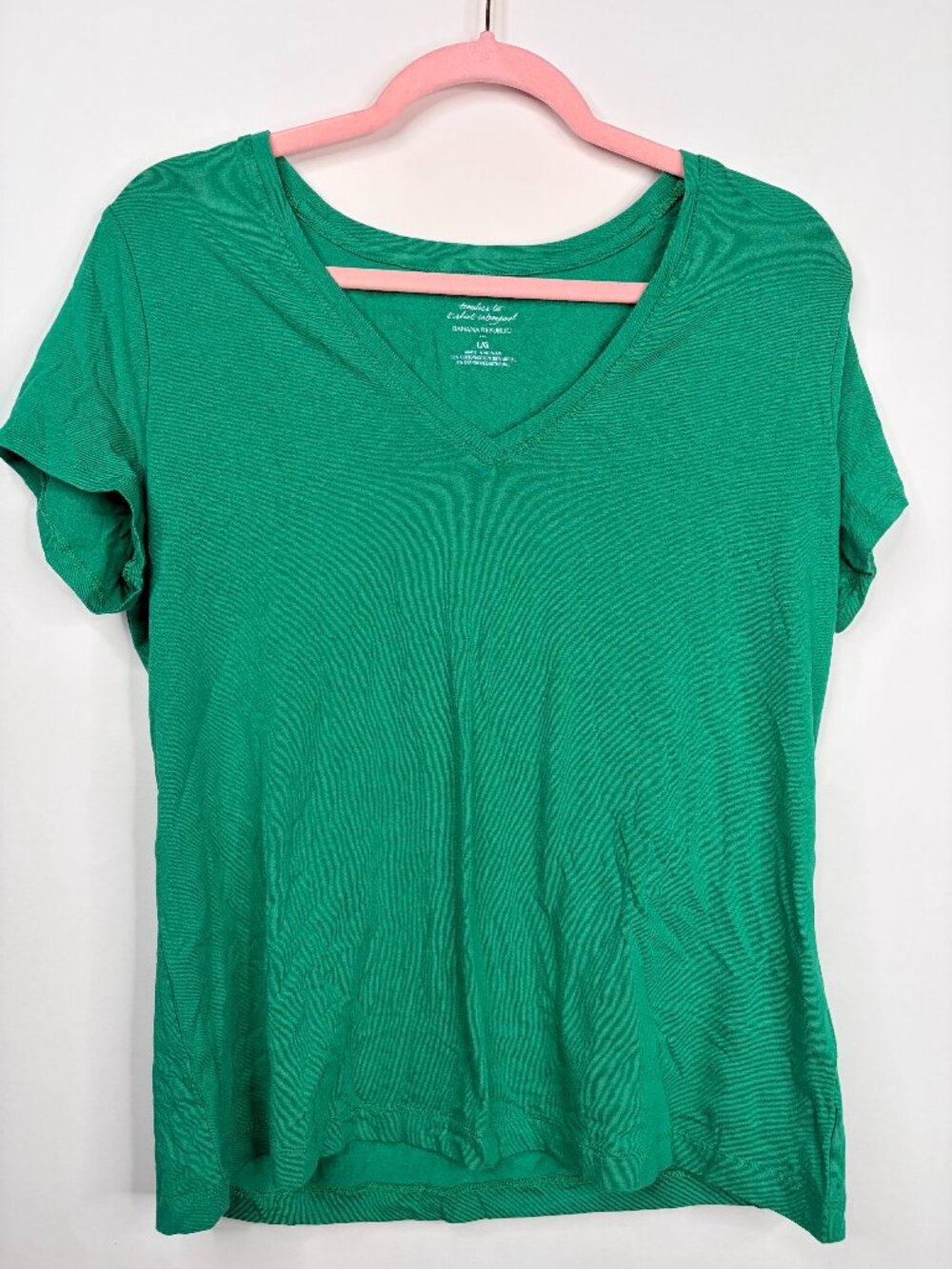 NWT Banana Republic Timeless V-Neck T-Shirt Jade Green Large #A2436 - Picture 2 of 8